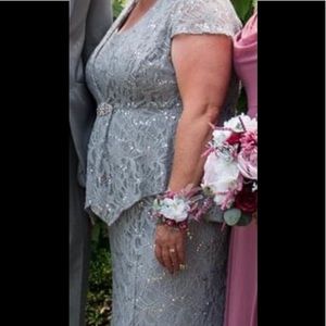 Size 16 Ursula formal dress/worn once